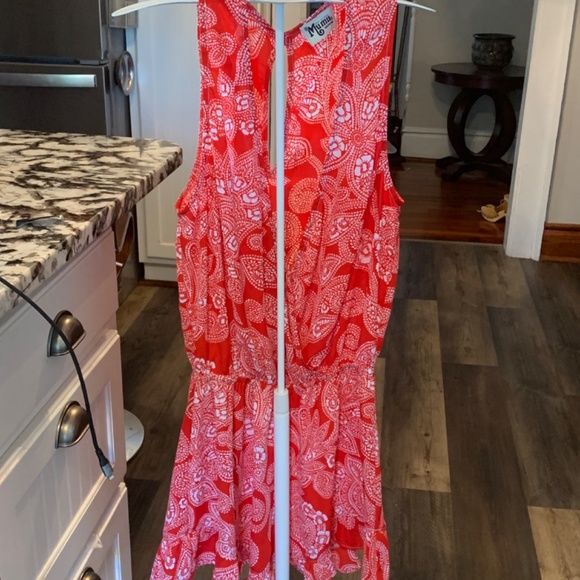 Show me Your Mumu floral romper. Worn about 2x . 98‎ retail - Picture 5 of 8